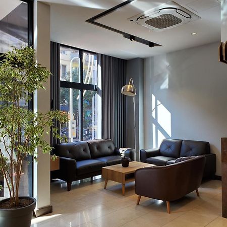 Hotel Salvador Батуми Екстериор снимка
