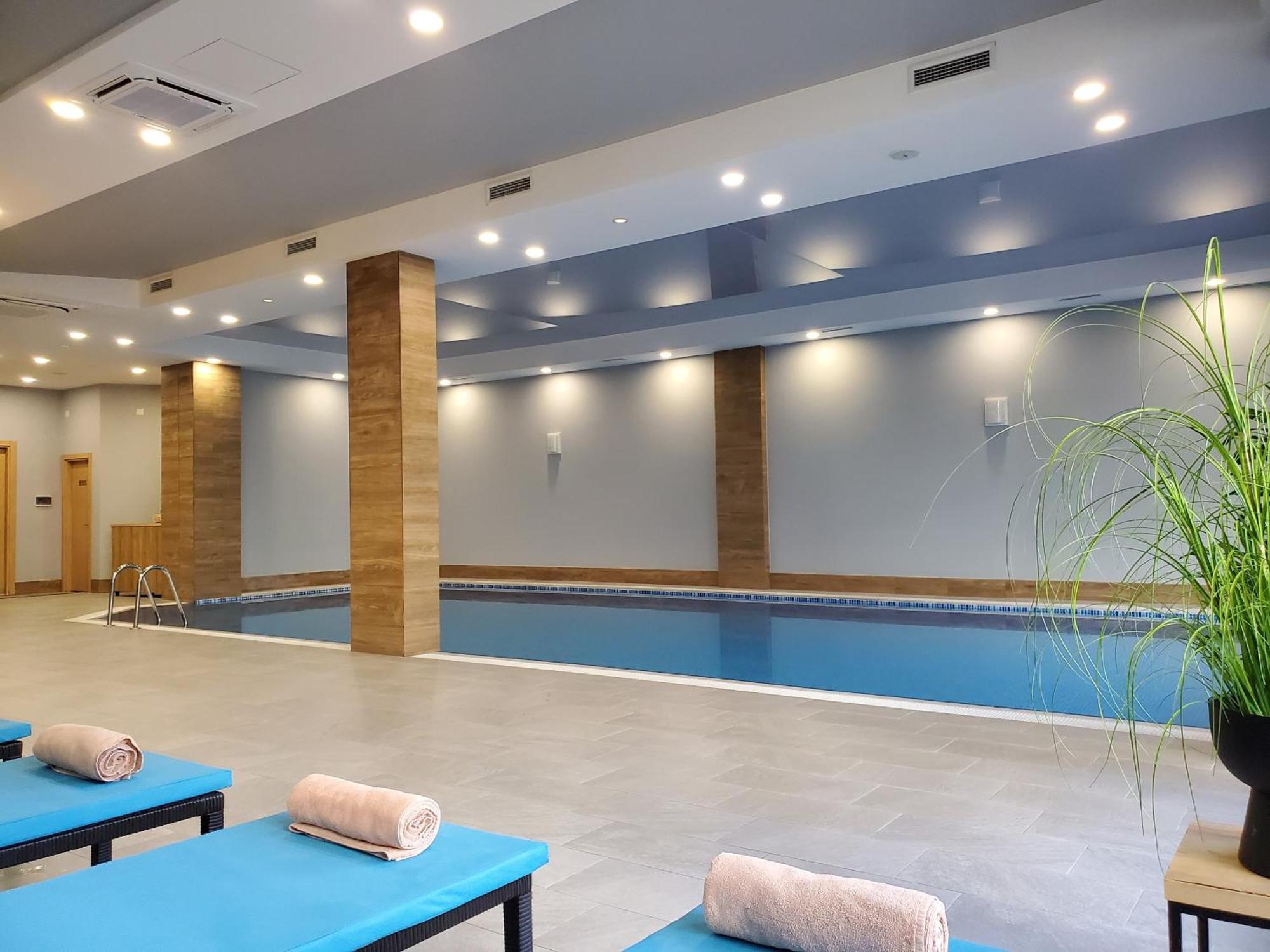 Hotel Salvador Батуми Екстериор снимка