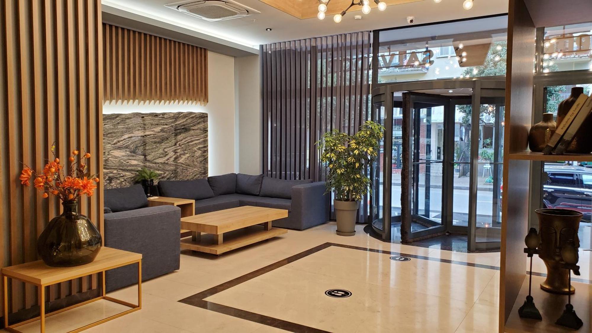 Hotel Salvador Батуми Екстериор снимка